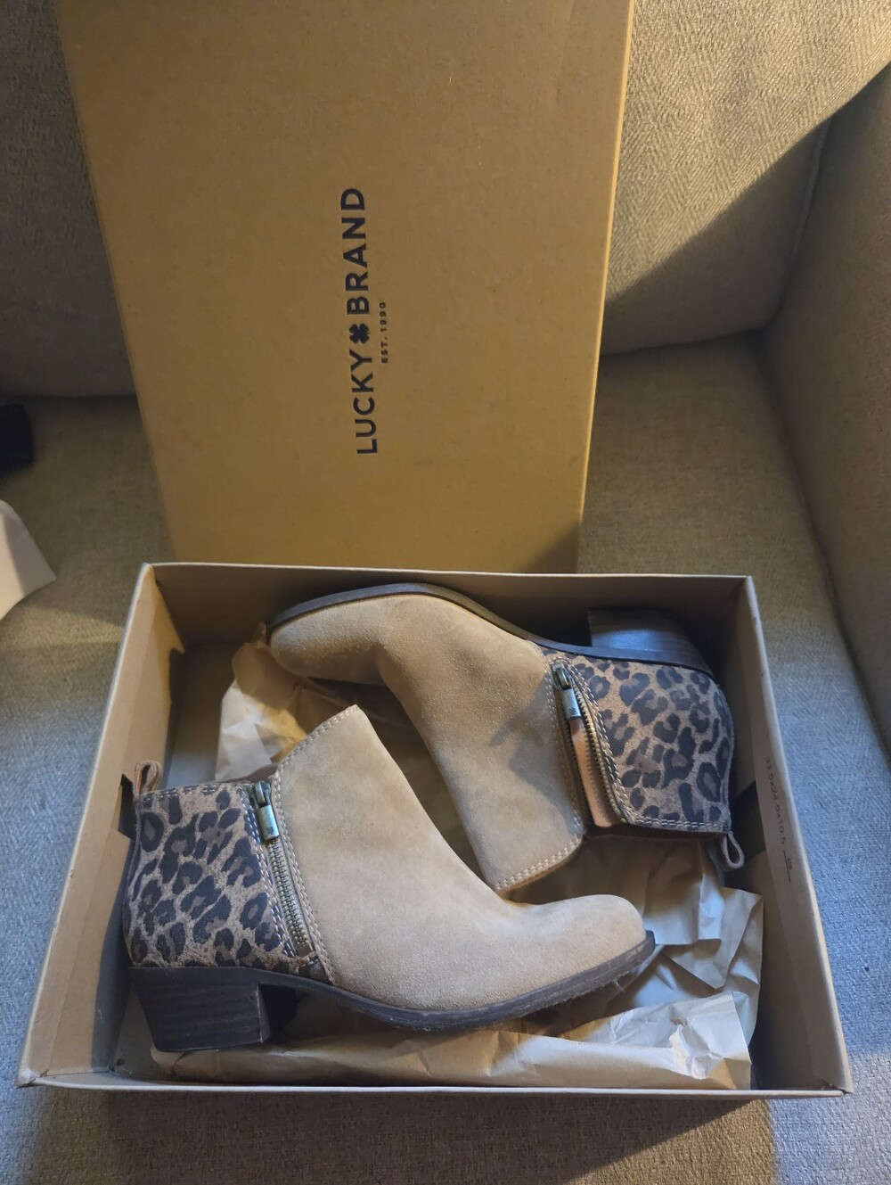 Lucky Brand Tan Suede Ankle Boots with Leopard Heel